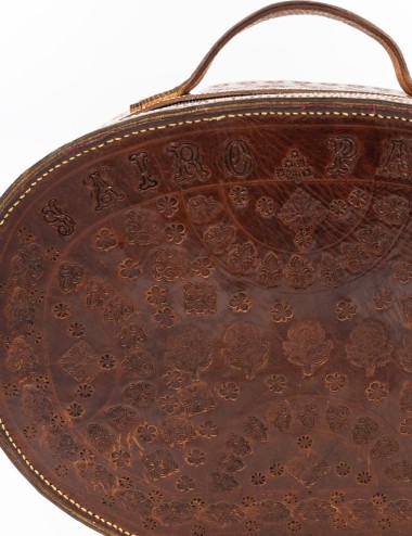 Caja de Montera Oscura Personalizada